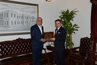 İSKENDERUN BELEDİYE BAŞKANI SEYFİ DİNGİL’DEN ANKARA VALİSİ ERCAN TOPACA’YA ZİYARET
