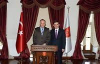 MGK GENEL SEKRETERİ HACIMÜFTÜOĞLU’NDAN VALİ TOPACA’YA ZİYARET