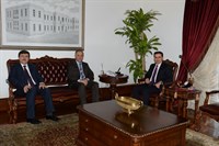MGK GENEL SEKRETERİ HACIMÜFTÜOĞLU’NDAN VALİ TOPACA’YA ZİYARET