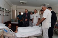 VALİ KILIÇLAR, GATA’DA TEDAVİ GÖREN YARALI ASKERLERİ ZİYARET ETTİ
