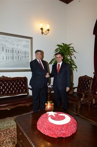 Irak Büyükelçisi Hisham Ali Akbar İbrahim Al-Alawi‘den Vali Ercan Topaca’ya Ziyaret