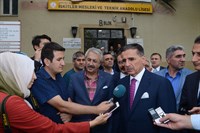 Vali Ercan Topaca, İskitler Mahallesinde Vatandaşlarla Buluştu