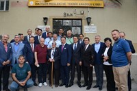 Vali Ercan Topaca, İskitler Mahallesinde Vatandaşlarla Buluştu