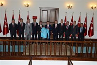 Vali Ercan Topaca’ya TFFHGD Ankara Şubesinden Ziyaret