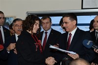 Milli Eğitim Bakanı Yılmaz, Ankara Fen Lisesinde Karne Dağıtım Törenine Katıldı