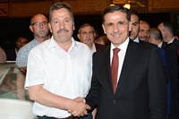 Vali Ercan Topaca, Altındağ ve Mamak İlçelerinde Vatandaşlarla Buluştu