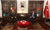 Kara Kuvvetleri Komutanı Orgeneral Ümit Dündar, Vali Vasip Şahin’i Ziyaret Etti