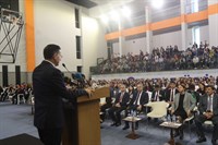 Vali Ercan Topaca, Türk Eğitim Derneğinin Tam Destek Burslu Öğrenciler İçin Oryantasyon Programına Katıldı