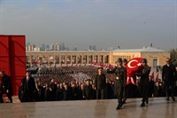 Atatürk, Ebediyete İntikalinin 80. Yılında Törenle Anıldı