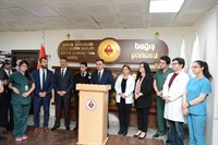 Vali Topaca, Zekai Tahir Burak Kadın Sağlığı Eğitim ve Araştırma Hastanesinde Sağlık Çalışanlarına Yönelik Darp Olayına İlişkin Açıklama Yaptı
