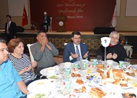 Aile, Çalışma ve Sosyal Hizmetler Bakanı Zehra Zümrüt Selçuk, Şehit Yakınları ve Gaziler ile İftarda Bir Araya Geldi